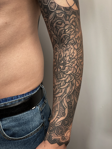 Explore que sera sera tattoo ideas, creative tattoo ideas in Brooklyn, available at Nine Dragons Tattoo