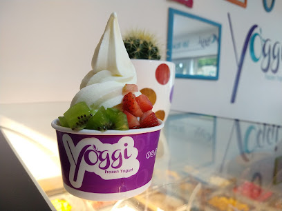 YOGGI • Frozen Yogurt
