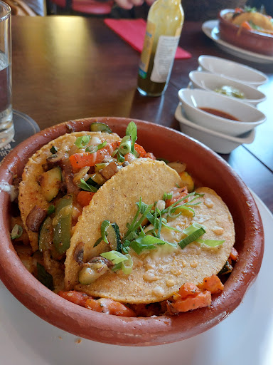 Hola México Restaurant