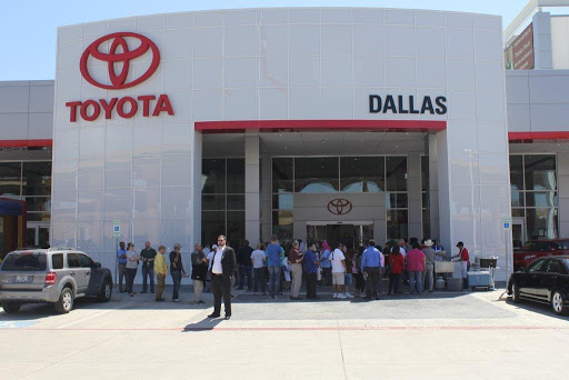 Toyota Dealer «Toyota of Dallas», reviews and photos, 2610 Forest Ln, Dallas, TX 75234, USA