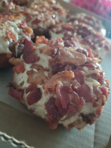 Coffee Shop «North Lime Coffee & Donuts», reviews and photos, 575 N Limestone, Lexington, KY 40508, USA