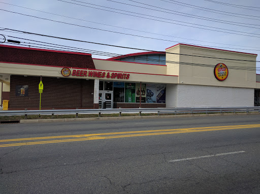 Liquor Store «ShopRite Wines and Spirits of Clifton», reviews and photos, 895 Paulison Ave, Clifton, NJ 07011, USA