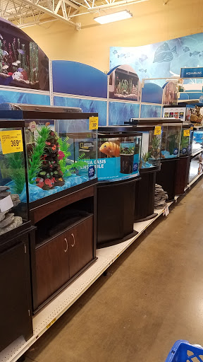 Pet Supply Store «PetSmart», reviews and photos, 8500 N Evanston Ave, Kansas City, MO 64157, USA