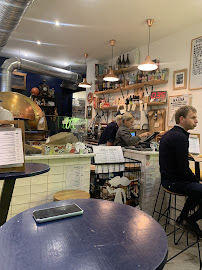 Atmosphère du Restaurant italien Magnà Street Food à Paris - n°17