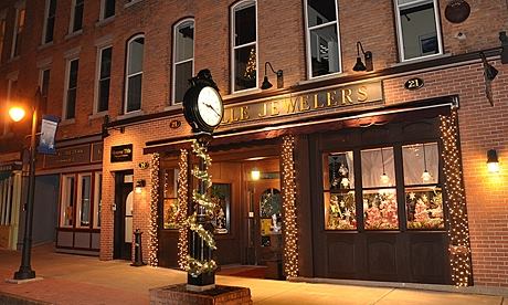 Valle Jewelers, 21 Jackson St, Batavia, NY 14020, USA, 