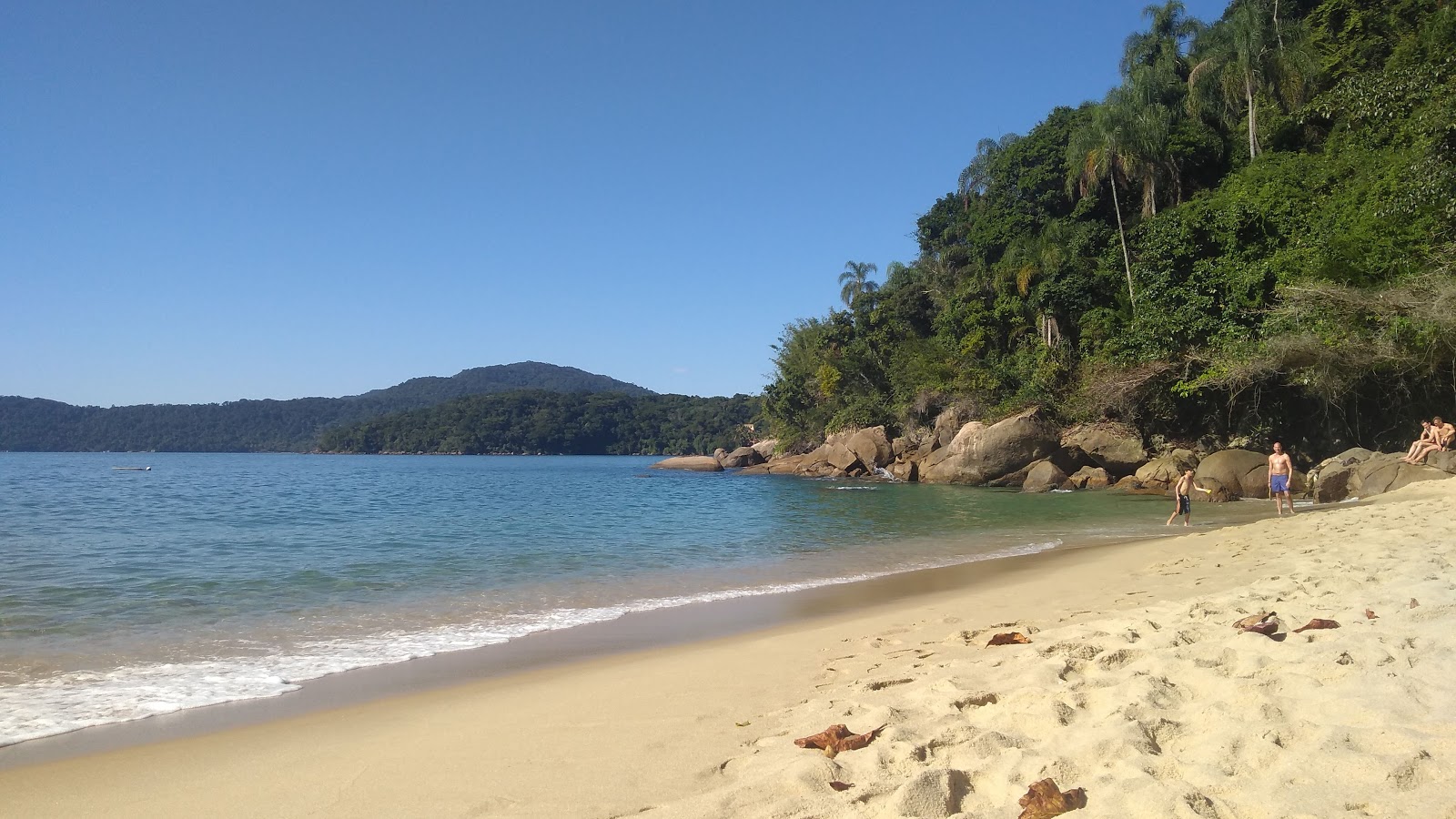Foto von Praia Brava mit beiger sand Oberfläche