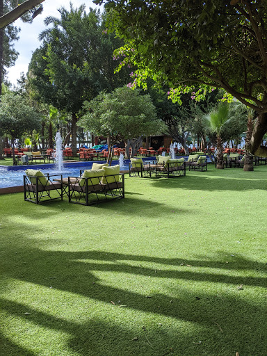 Parks with bar in Antalya