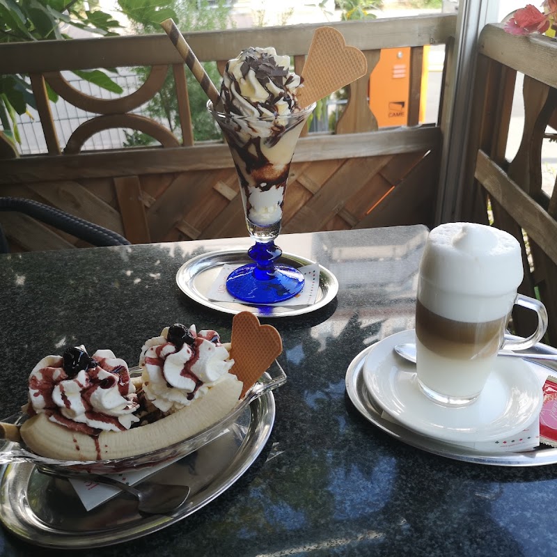 Eiscafé Paradiso Café Praunheim