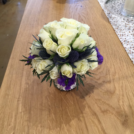 Florist «Florals By Mary Celeste», reviews and photos, 610 Central Ave #160, Highland Park, IL 60035, USA