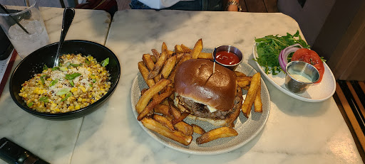 Pizza Restaurant «Market North End», reviews and photos, 474 N Old Woodward Ave, Birmingham, MI 48009, USA