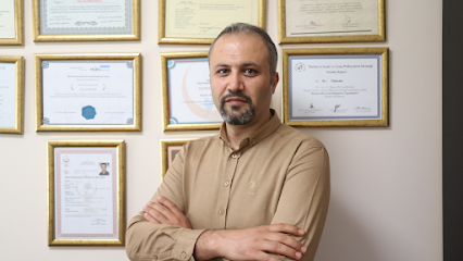 Ali Korkmaz - Çocuk ve Ergen Psikiyatristi