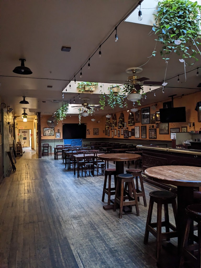 Jack Quinn's Irish Pub and Restaurant 80903