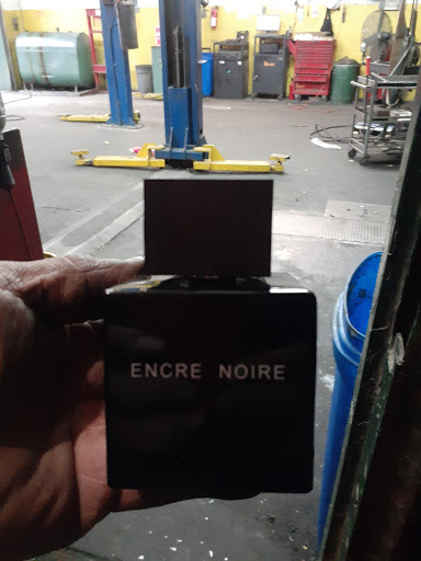 Auto Repair Shop «HI-Tech Auto Repr & Body Shop», reviews and photos, 3825 21st St, Long Island City, NY 11101, USA