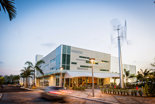 Movie Theater «Silverspot Cinema», reviews and photos, 4441 Lyons Rd, Coconut Creek, FL 33073, USA