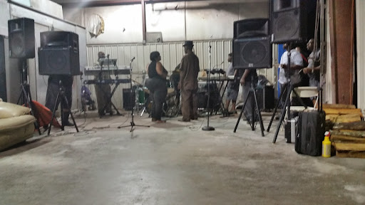 Tire Shop «A Plus Automotive Repair», reviews and photos, 7719 Covington Hwy # C, Lithonia, GA 30058, USA