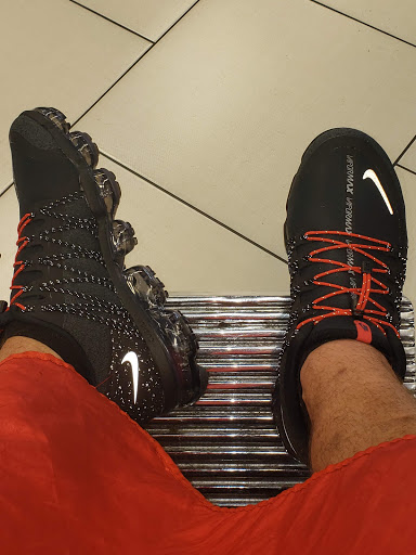 Barber Shop «In & Out 2 Barbershop & Salon», reviews and photos, 2147 E Semoran Blvd, Apopka, FL 32703, USA