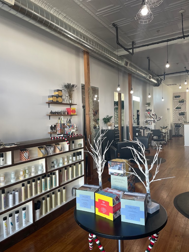 Heritage Salon 93420