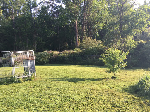 Dog Trainer «Custom Canine Unlimited», reviews and photos, 672 Porter Rd, Maysville, GA 30558, USA