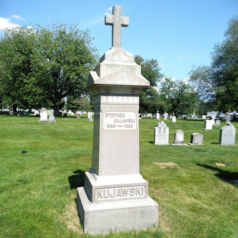 Holy Cross Cemetery