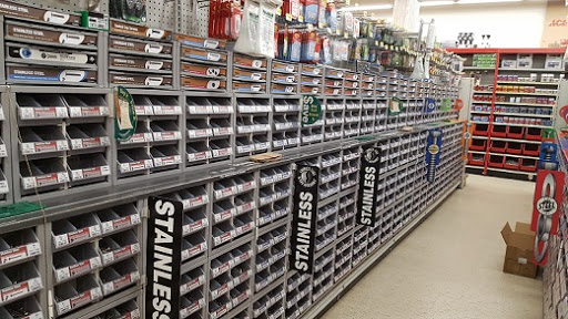 Hardware Store «R Q Mills Hardware», reviews and photos, 4910 SW Hwy 101, Lincoln City, OR 97367, USA