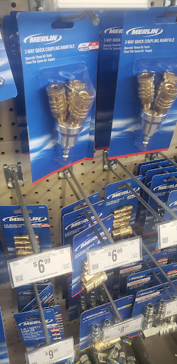 Hardware Store «Harbor Freight Tools», reviews and photos, 4250 McKinley Pkwy, Hamburg, NY 14075, USA