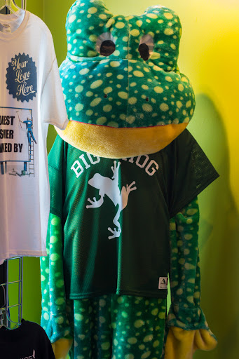 Custom T-shirt Store «Big Frog Custom T-Shirts of Valrico - Brandon», reviews and photos, 3478 Lithia Pinecrest Rd, Valrico, FL 33596, USA