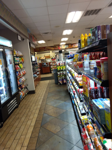 Convenience Store «Royal Farms», reviews and photos, 405 S Juniata St, Havre De Grace, MD 21078, USA
