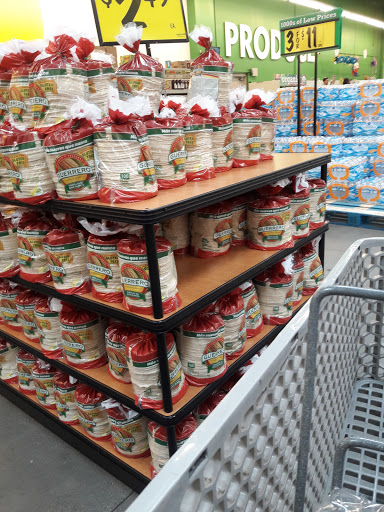 Grocery Store «Foodsco», reviews and photos, 10790 MacArthur Blvd, Oakland, CA 94605, USA