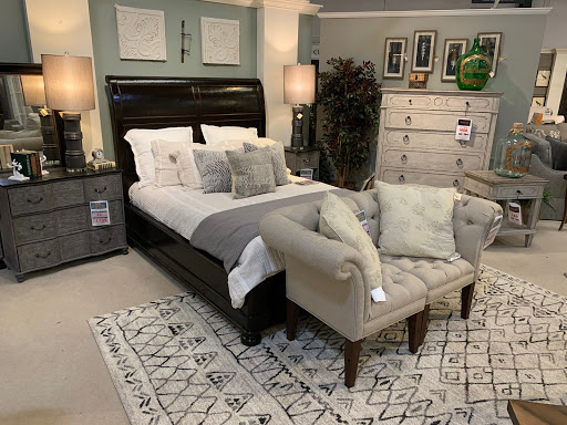 Furniture Store «Room To Room Furniture», reviews and photos, 3651 Cliff Gookin Blvd, Tupelo, MS 38801, USA