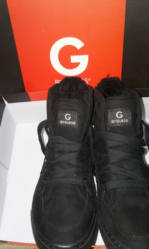 Shoe Store «DSW Designer Shoe Warehouse», reviews and photos, 761 Easton Rd, Warrington, PA 18976, USA