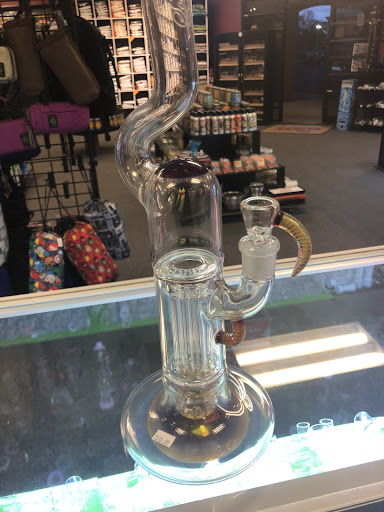 Vaporizer Store «Vapors Smoke shop», reviews and photos, 501 Hargrove Rd E f, Tuscaloosa, AL 35401, USA