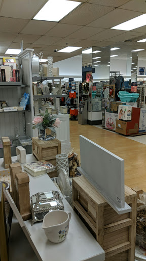 Department Store «Marshalls», reviews and photos, 6200 Little River Turnpike, Alexandria, VA 22312, USA