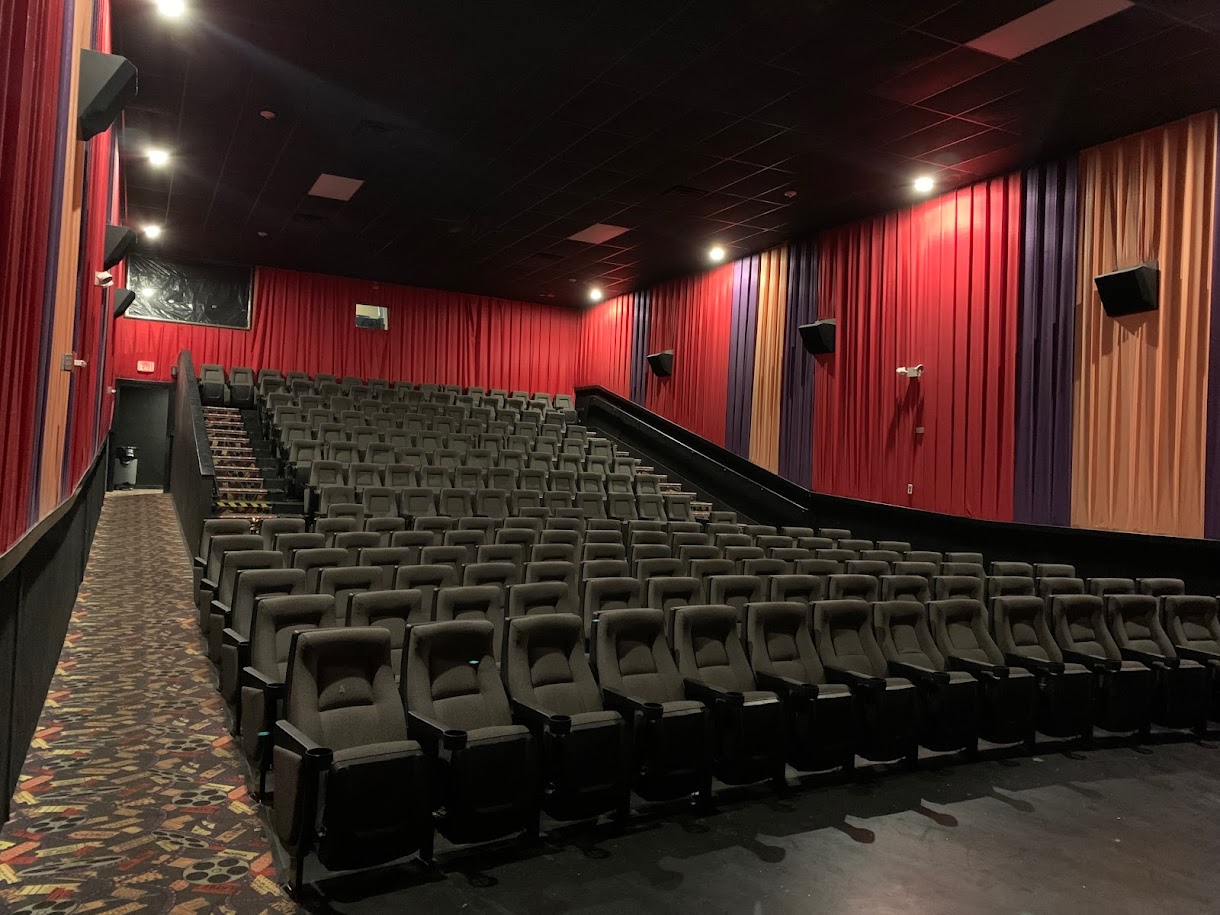 Halls Cinema 7