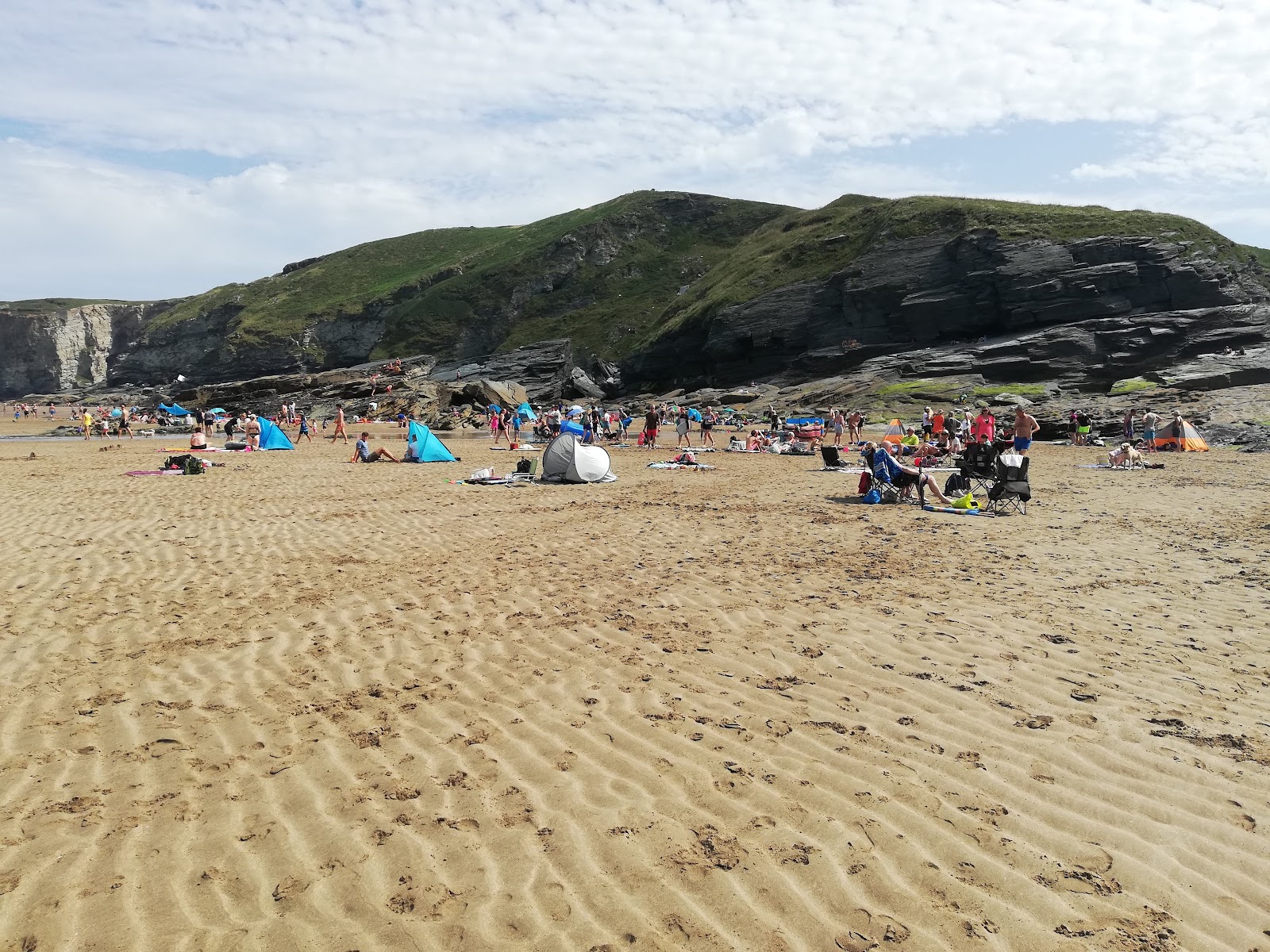 Photo of Trebarwith Beach with very clean level of cleanliness