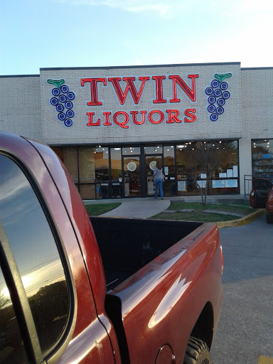 Liquor Store «Twin Liquors», reviews and photos, 1521 Marlandwood Rd, Temple, TX 76502, USA