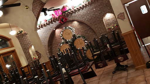 Winery «Canterbury Hill Winery and Restaurant», reviews and photos, 1707 S Summit Dr, Holts Summit, MO 65043, USA