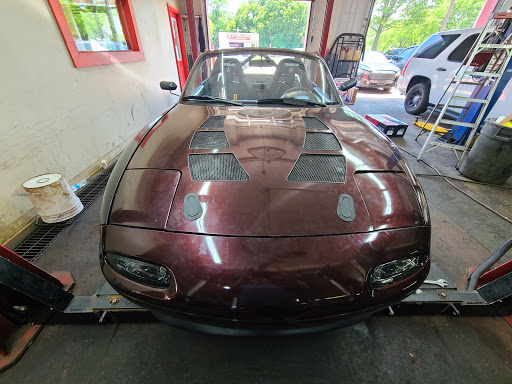 Auto Repair Shop «Royal Auto Care», reviews and photos, 1338 S Wayne Rd, Westland, MI 48186, USA