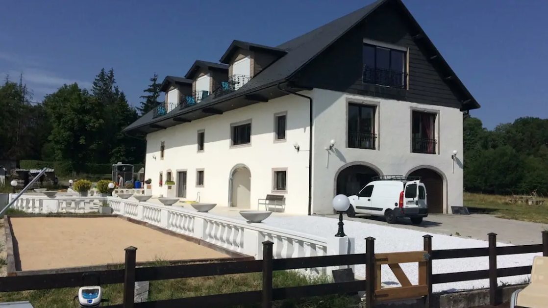 Maison de vacances de luxe avec piscine, spa, sauna, grande capacité, proche des stations de ski à Cercier (Haute-Savoie 74)