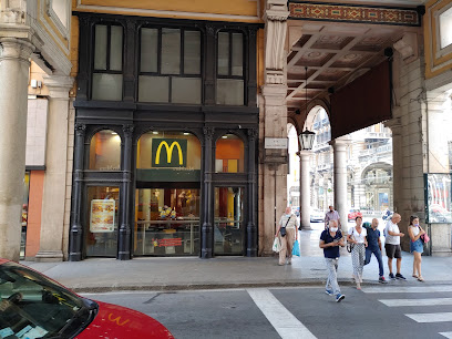 McDonald,s - Via XX Settembre, 205/207 R, 16121 Genova GE, Italy
