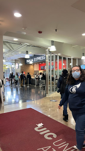 Public University «University of Illinois at Chicago», reviews and photos