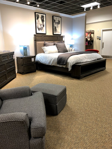 Furniture Store «Havertys Furniture», reviews and photos, 1175 Eglin Pkwy, Shalimar, FL 32579, USA