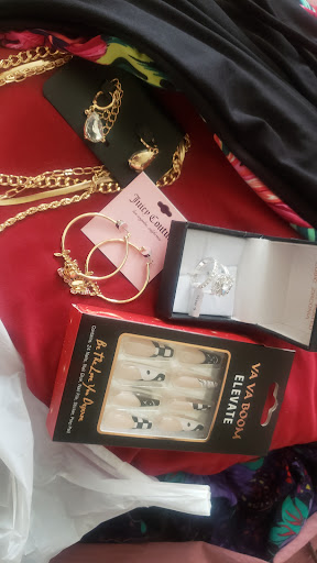 Clothing Store «Citi Trends», reviews and photos, 1279 S Missouri Ave, Clearwater, FL 33756, USA