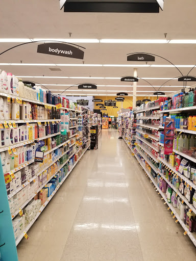 Grocery Store «Kroger», reviews and photos, 1707 W University Dr, McKinney, TX 75069, USA