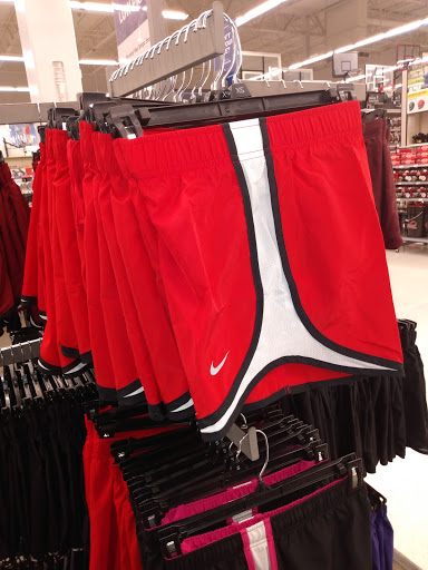 Sporting Goods Store «Academy Sports + Outdoors», reviews and photos, 1205 Wimberly Dr SW, Decatur, AL 35603, USA