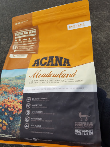 Pet Store «Critter Cabana», reviews and photos, 516 E 1st St, Newberg, OR 97132, USA