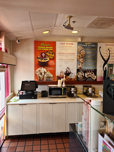 Ice Cream Shop «Cold Stone Creamery», reviews and photos, 909 Prospect St #225, La Jolla, CA 92037, USA