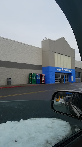 Department Store «Walmart Supercenter», reviews and photos, 16 Old Gick Rd, Saratoga Springs, NY 12866, USA