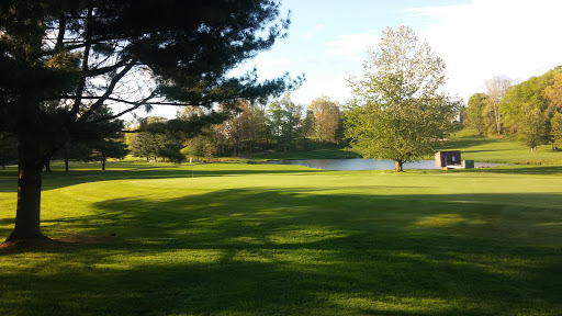 Golf Course «Portland Golf Course West», reviews and photos, 105 Gospel Ln, Portland, CT 06480, USA
