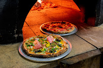 Pizza du Restaurant de plats à emporter La Grinette, Saveurs Italiennes & Co à Saint-Antonin-Noble-Val - n°5