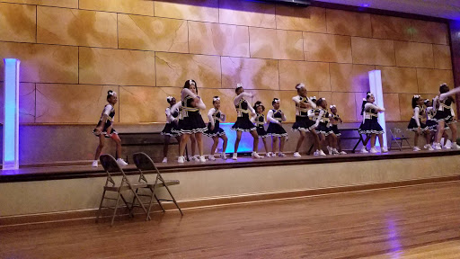 Shopping Mall «Rochdale Village Shopping Mall», reviews and photos, 169-65 137th Ave, Jamaica, NY 11434, USA